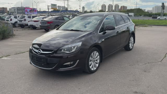 Opel Astra (2014) смотреть онлайн