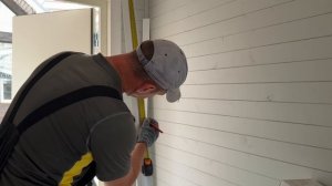 Технология монтажа кабель-канала в деревянном доме