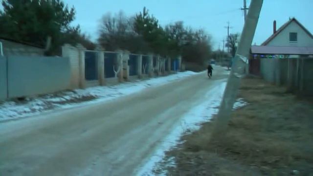 Двигатель F-50 на велосипед. смотреть онлайн