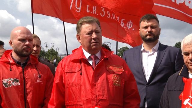 Пресс-подход В.И.Кашина на встрече у представительства ЕС в Москве смотреть онлайн