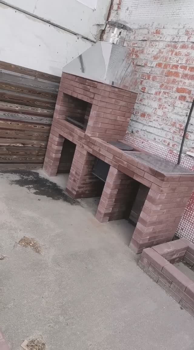 Краткий обзор мангальной зоны из кирпича собранной своими руками без раствора смотреть онлайн