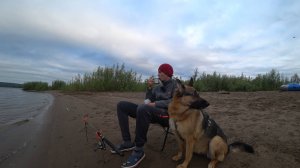 Рыбалка,и отдых с собакой на необитаемом острове