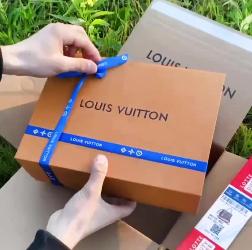 #sleepycat #шуткаприкол #homecat #смехдоупаду #вирусныешутки #шутка #комедия #catsofinstagram