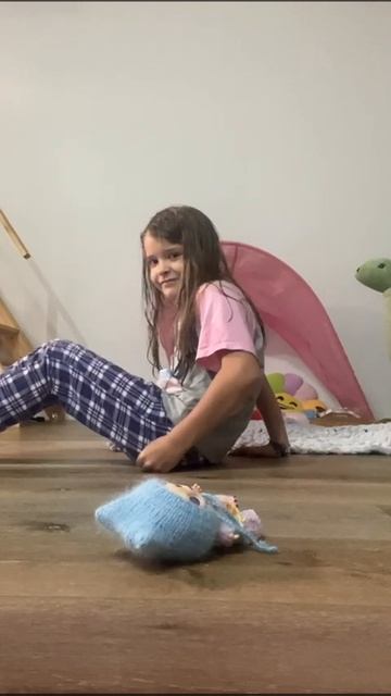 у меня на первой попытке потом я зарядился об ковёр своей з******* и потом она у меня сильно болела