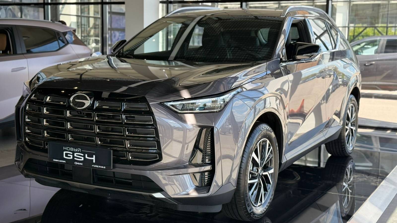 GAC GS4 в комплектации GB серый салон черный