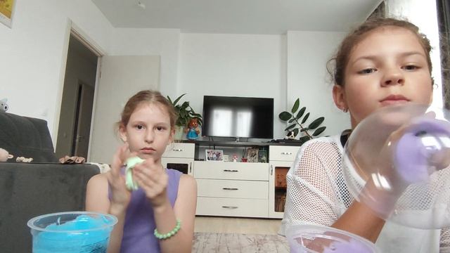 распаковка слаймов с сестрой ноооо посмотрите что в конце смотреть онлайн