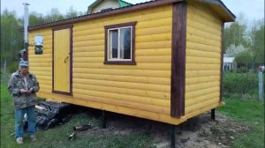 Небольшой дачный домик. Подарили дедушке печь