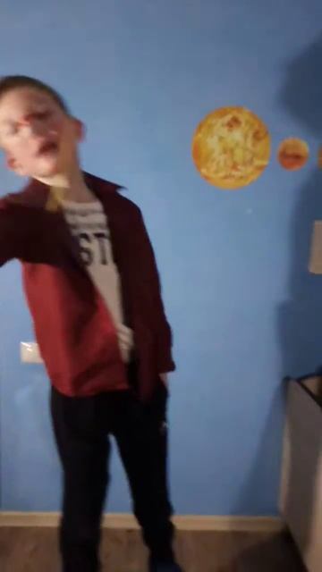 ДИМАС, ЖЕНЁК 