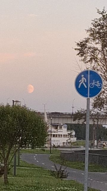 Л͛о͛л͛и͛к͛а͛ и͛ Л͛у͛н͛а͛ ✔