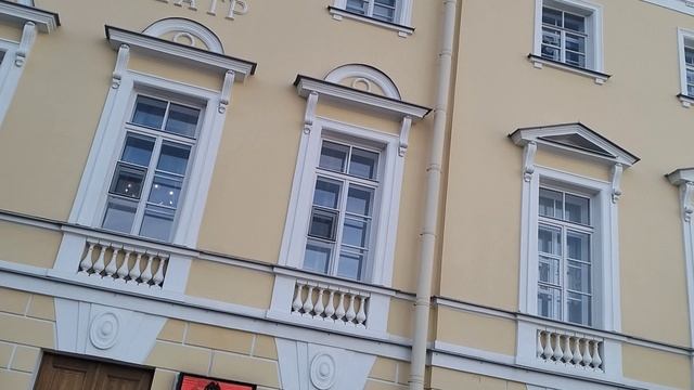 Почти двухсотлетний Михайловский театр в Санкт-Петербурге