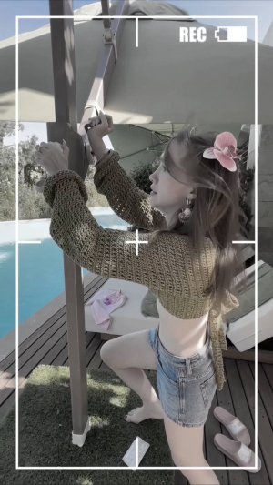 уронила зонтик 😱