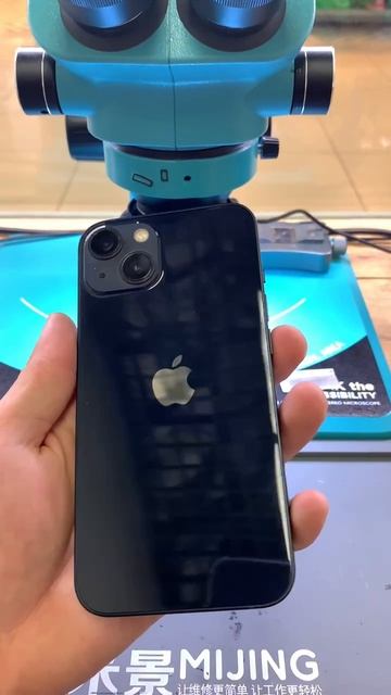 Замена крышки на IPhone 13
