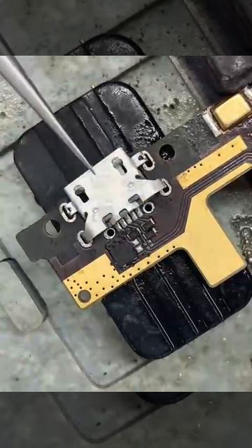 Замена Micro-USB разъёма