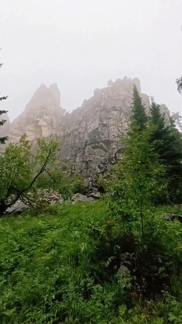 Штурмуем гору Малиновая. Переходим горную реку вброд. Башкирия ❤