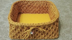 Квадратная корзинка крючком, узор соты