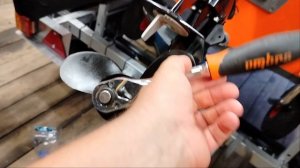 Замена винта на лодочном моторе Stels 9,8 Hidea 9,8 Tohatsu 9,8 Стелс 9,8 Хайди 9,8