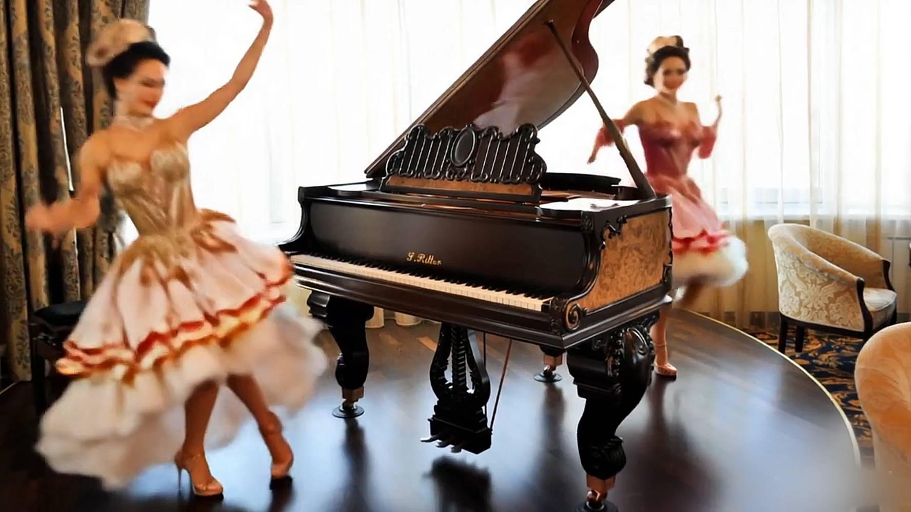 Рояль барокко «Лувр-Париж» Ritter смотреть онлайн