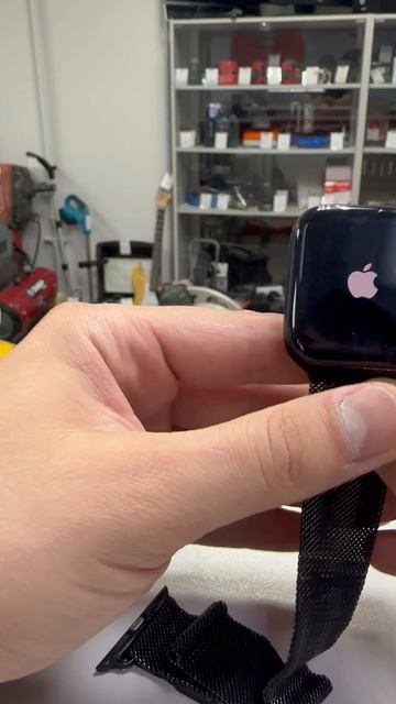 Apple Watch SE 2 44mm смотреть онлайн
