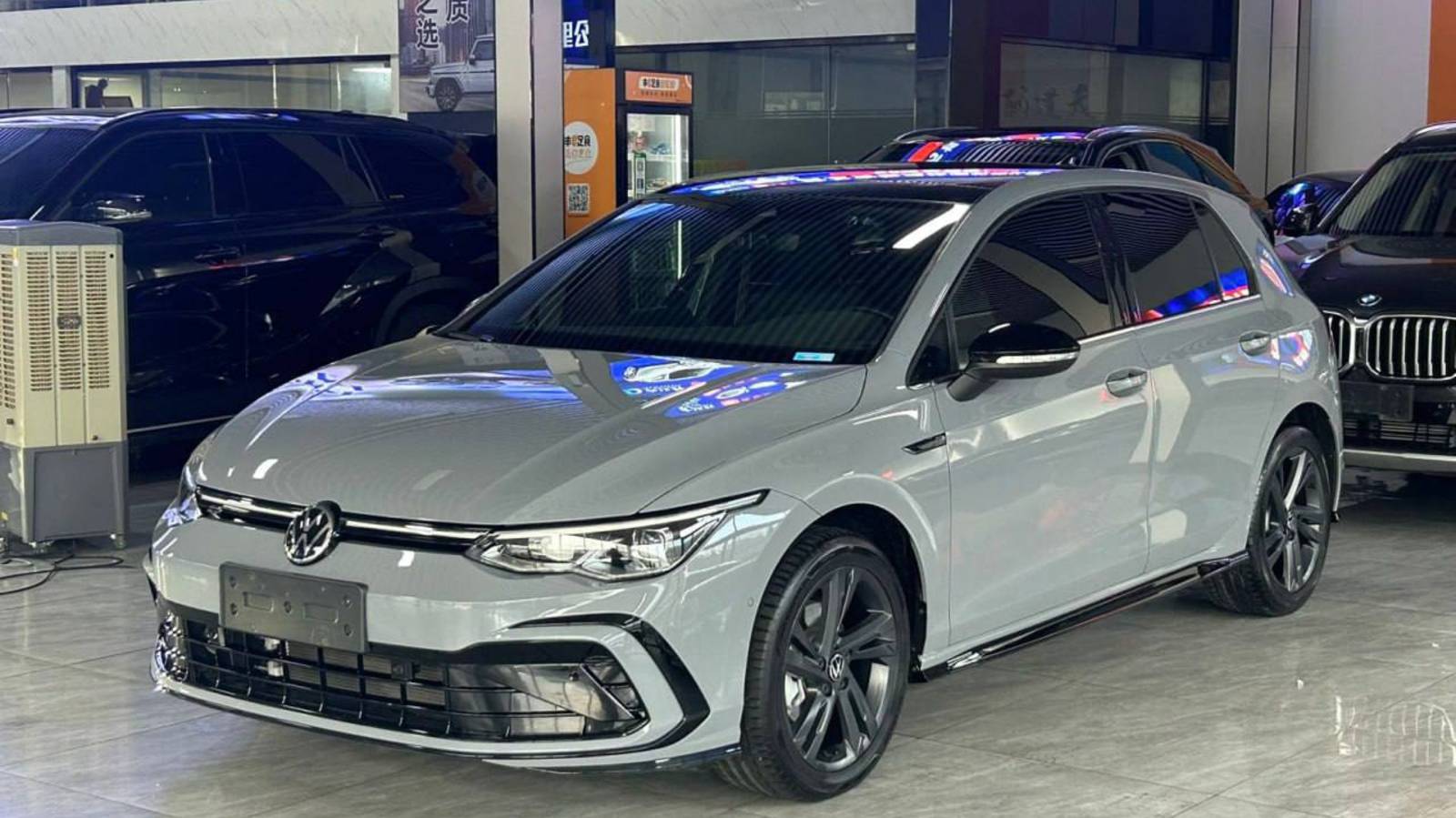 Актуальная стоимость Volkswagen GOLF R-LINE из Китая смотреть онлайн