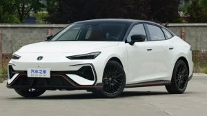 Первые фото обновленного Changan Uni-V 2026 опубликовали в сети