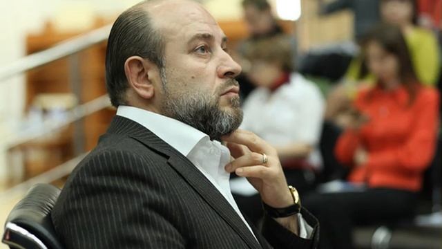 Григорий Бегларян 27.12.2023 тонкий рынок, нет ликвидности на биржевом рынке, ЦБ не даёт.