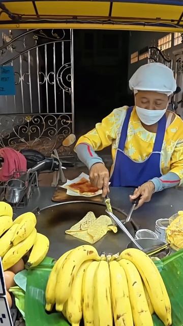 Тайские блинчики, пальчики оближешь! ❤️ #тайланд #уличнаяеда