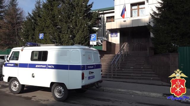 В Прокопьевске полицейские предотвратили мошенничество смотреть онлайн
