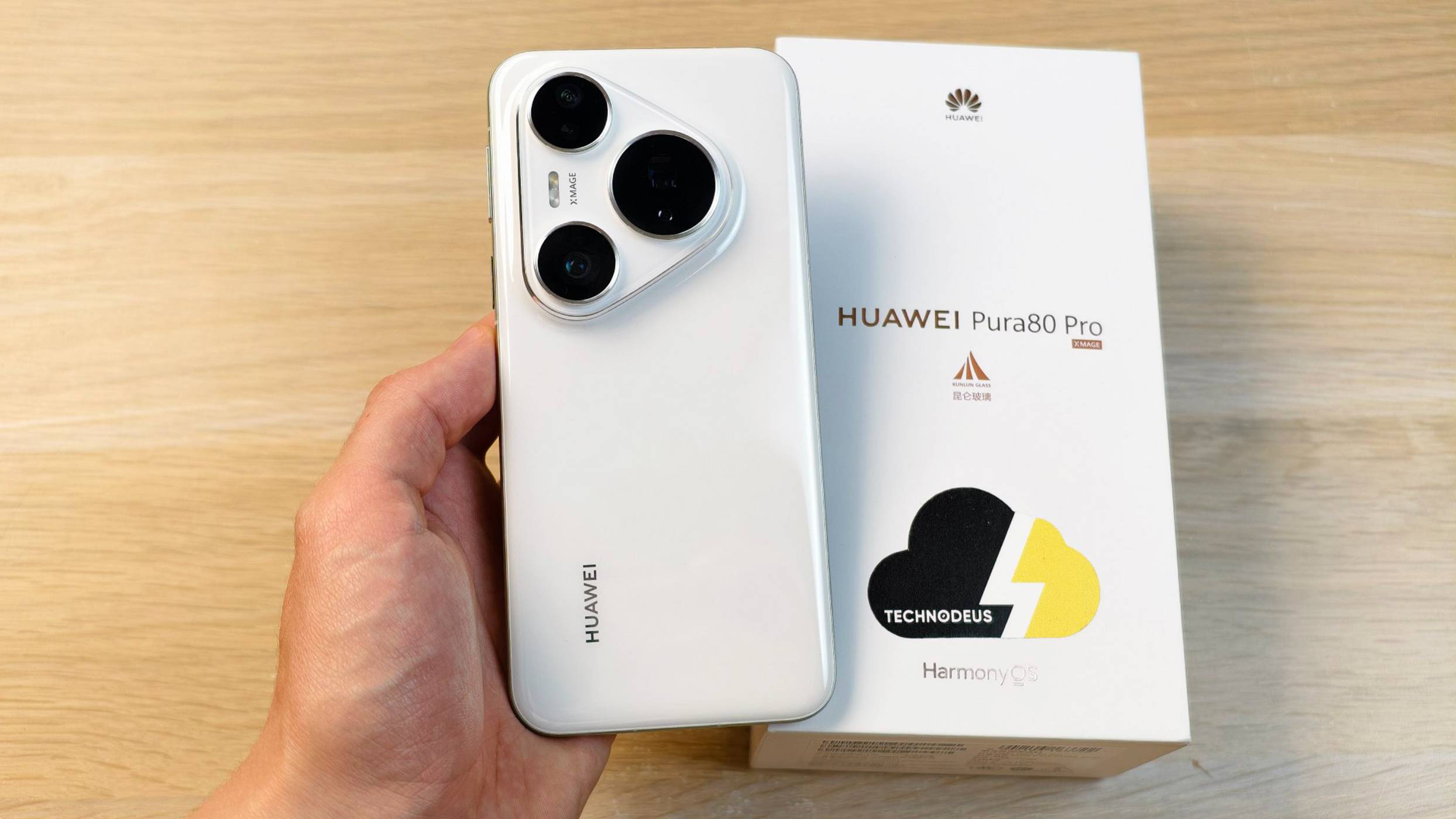 HUAWEI PURA 80 PRO - ХОРОШИЕ КАМЕРЫ И СТИЛЬНЫЙ ДИЗАЙН! смотреть онлайн