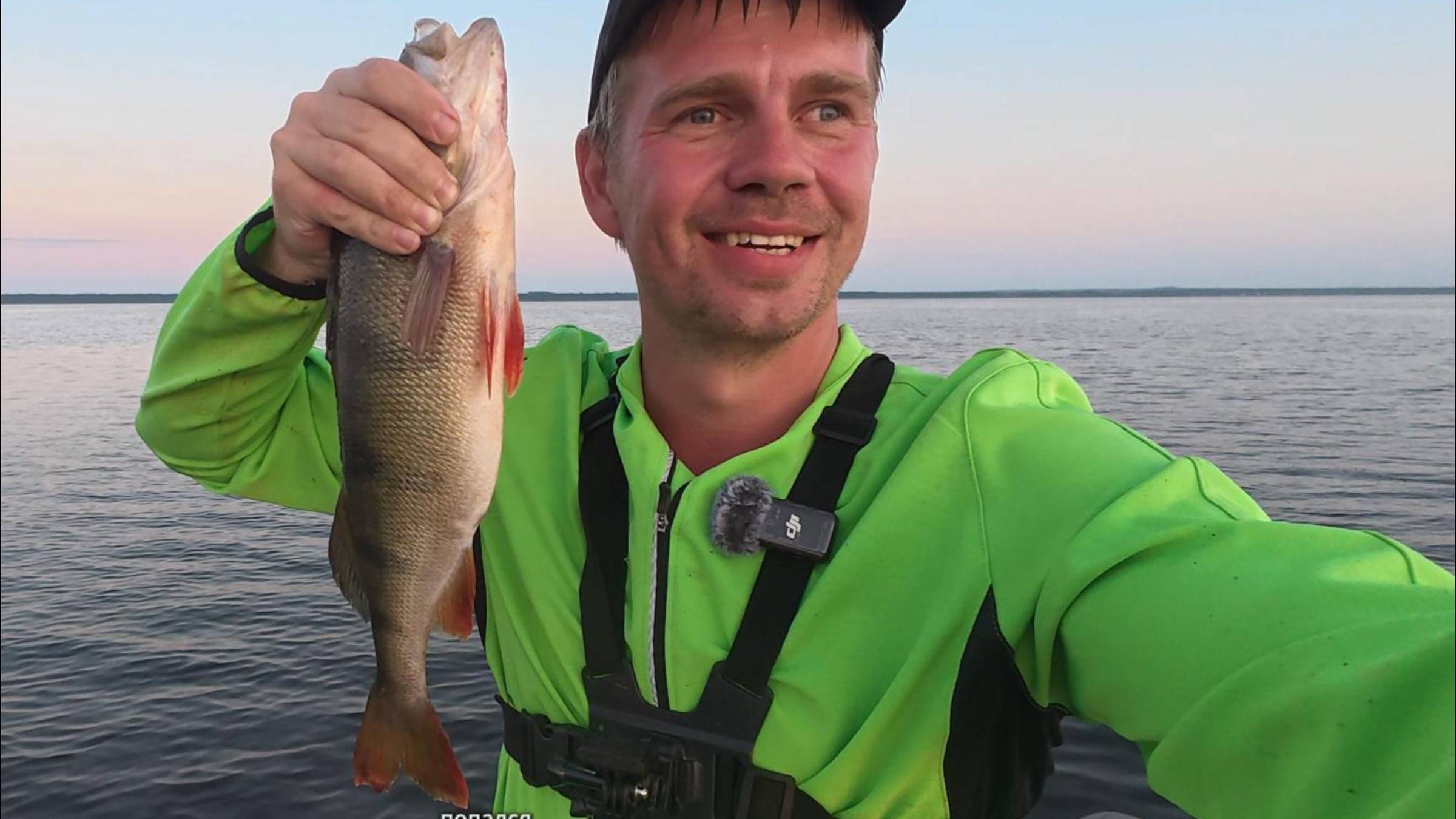 ОХОТА НА ГОРБАЧА! ТРОФЕЙНЫЙ ОКУНЬ – РАЗРЫВНОЙ ВЫВАЖИВАНИЕ! смотреть онлайн