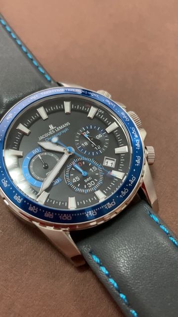 1-2099B, наручные часы Jacques Lemans смотреть онлайн