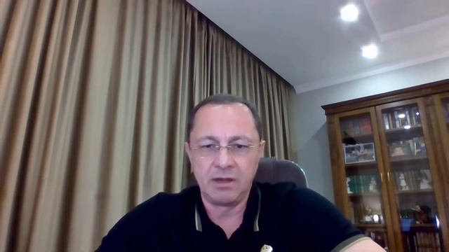 О долларе рубле и недвижимости в России.