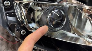 Honda Freed галоген - тюнинг фар, установка диодных линз Expression Drive