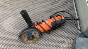 Куда убрать ходовой тент на лодке Страйкер Х4 ?