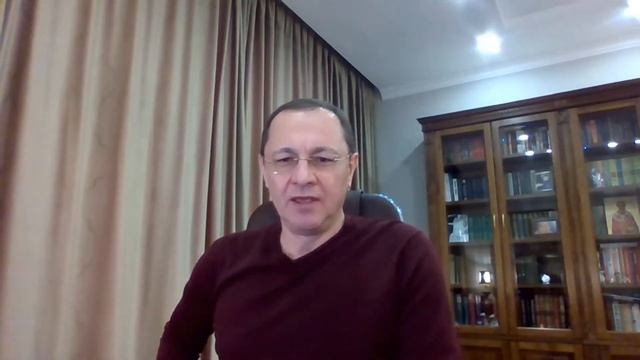 О долларе рубле и недвижимости в России.