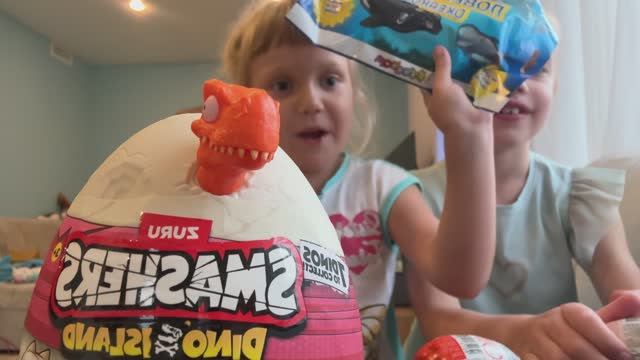 Распаковка киндер сюрпризов