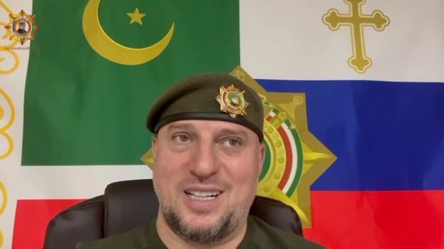 Апти Алаудинов читает стихи отца Николая – пронзительно и в самую душу смотреть онлайн