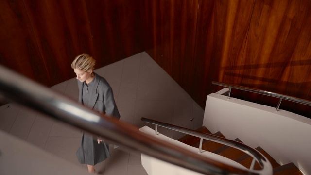 Коллекция Осень'25 I «Снежная Королева» — российский бренд мужской и женской одежды смотреть онлайн