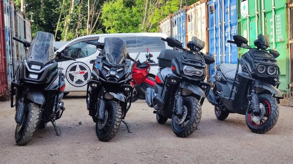 Скутеры Tank 1, Tank PRO, TANK BTR, TANK X. Мы первые собрали все одном месте, в одно время.