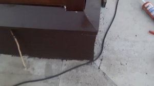 Установка отливов на цоколь