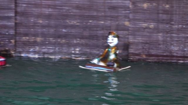 Посмотри вокруг!