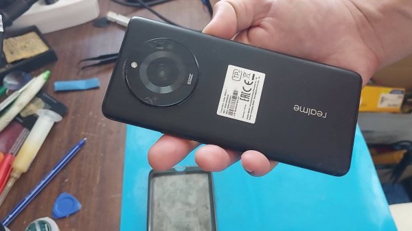 Как заменить дисплей на телефоне Realme 11 Pro (RMX3741)