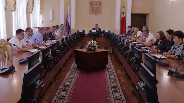 В Смоленске прошло очередное заседание штаба готовности к отопительному сезону смотреть онлайн