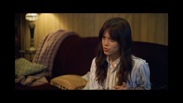 Девушка Миллера смотреть онлайн