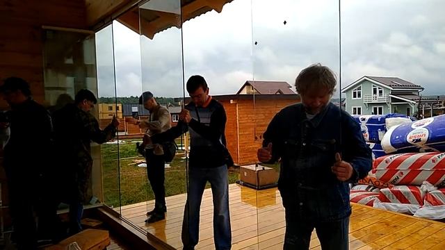 Мастер класс по установке Безрамного остекления на Ярмарке Комфортной Жизни в «Open Village»