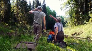 НОЧЬ С БАТЕЙ В ГЛУШИ. ЛОВИМ И СОЛИМ ХАРИУСА. РЫБАЛКА И УХА В ТАЙГЕ. Часть 2