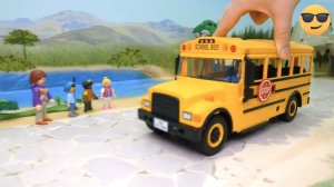 Играем в лего конструктор детям