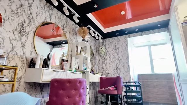 БЕШЕНАЯ КОСМЕТОЛОГ РАЗНЕСЛА САЛОН 18+