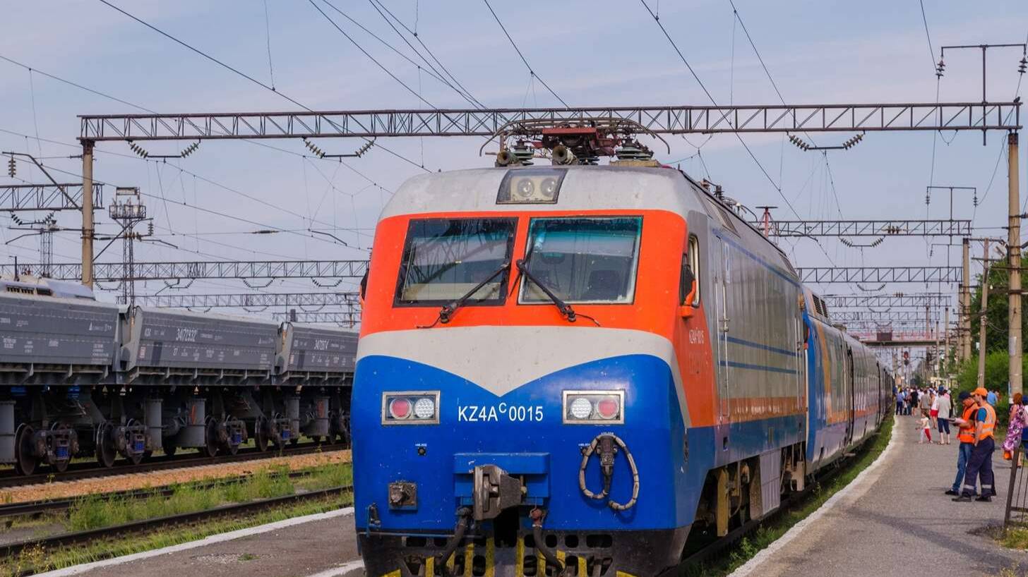 Поезд из Астаны в Алматы СВ вагон обзор смотреть онлайн