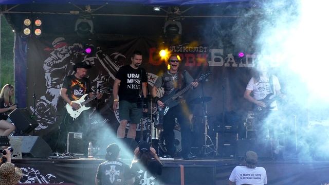 Biz Kiss (cover) Detroit rock city смотреть онлайн