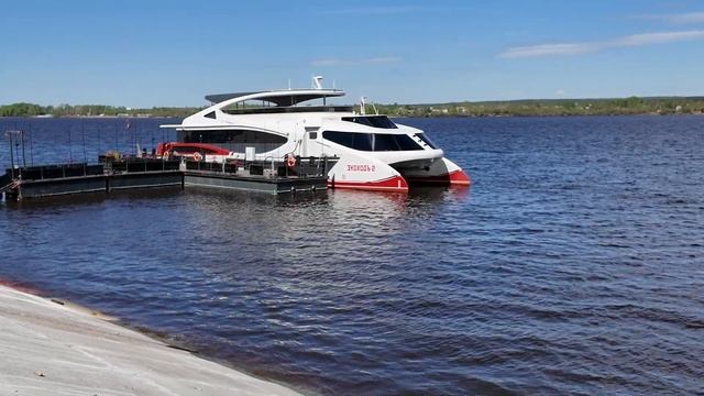 Электрокатамаран Экоход 2 прибыл в Пермь смотреть онлайн